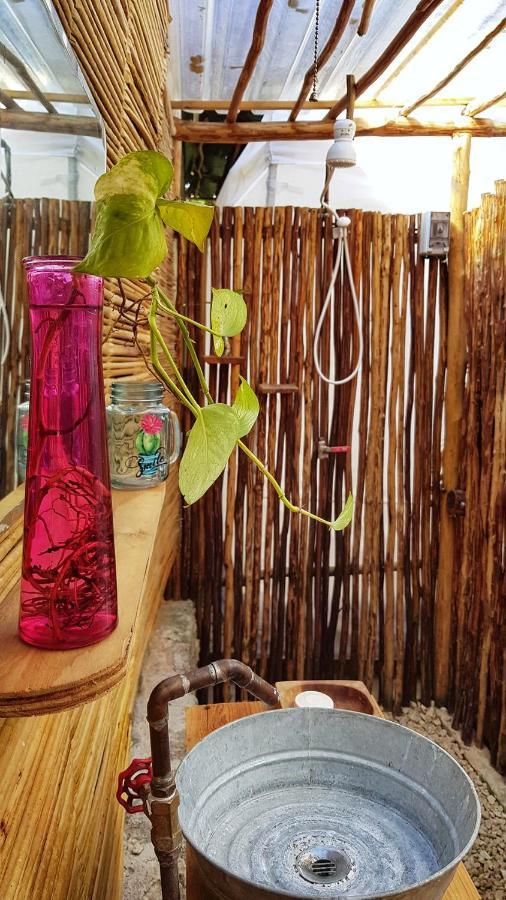 El Buho Bacalar Eco-Cabanas Hostal Екстериор снимка